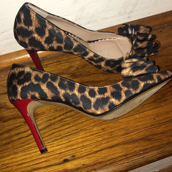 Betsy Johnson Leopard Print Heels - Picture 2 of 8